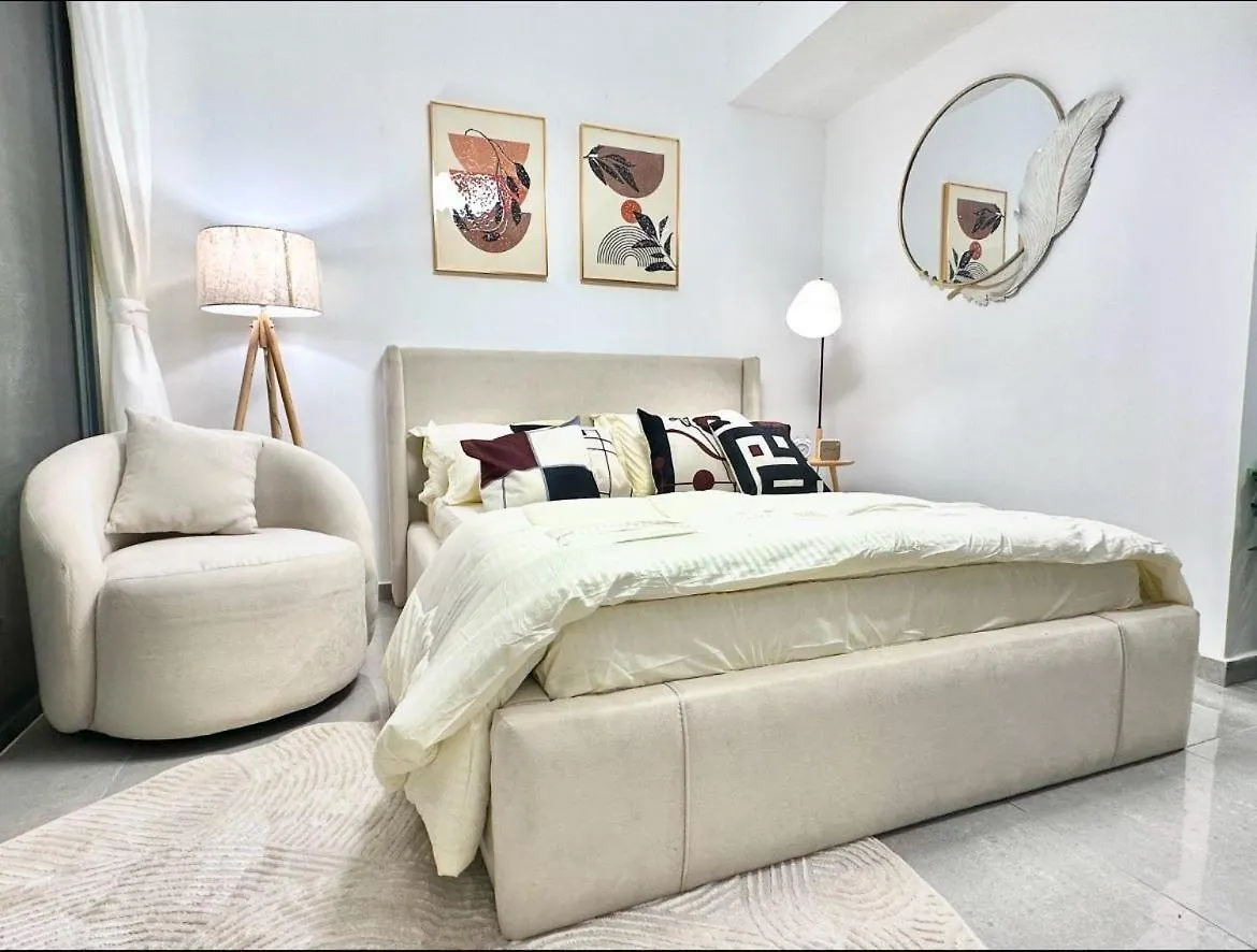 Chic Apartment Near Down Town In Business Bay Dubai