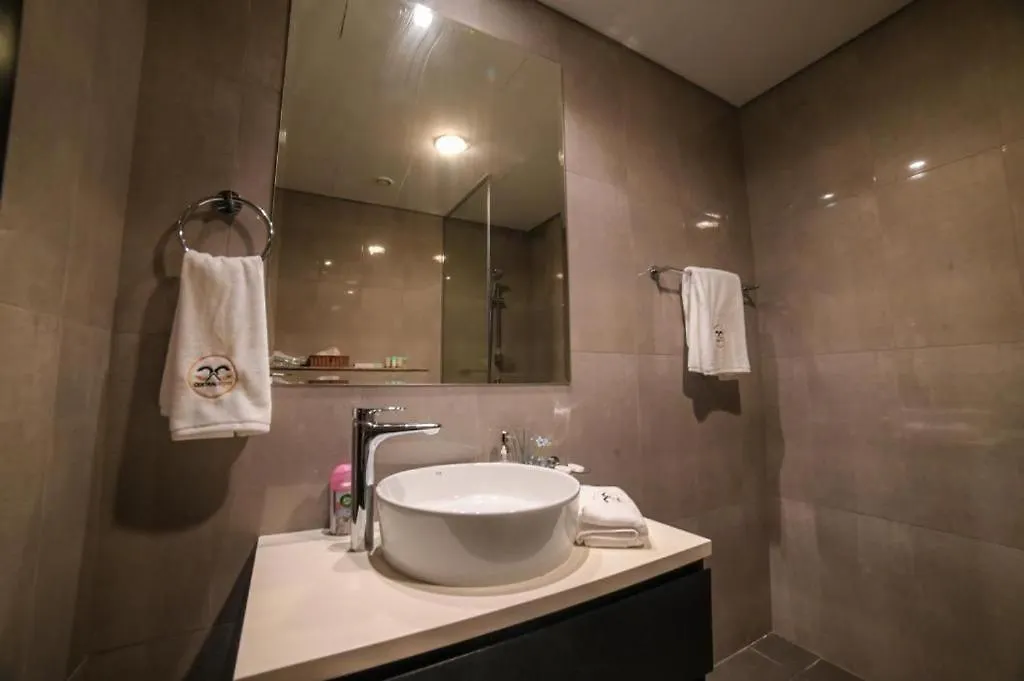 Chic Apartment Near Down Town In Business Bay Dubaj